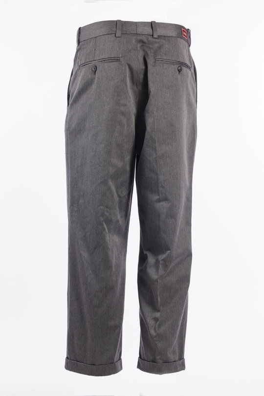 Hose Twill Cropped Pleated Pants grey, Drôle de Monsieur