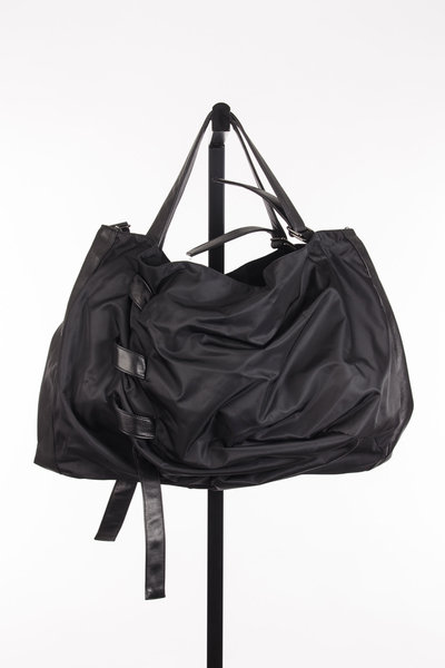 Tasche DL-I31-830-1-02 black, Yohji Yamamoto